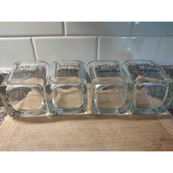 Jack Daniels Rocks Glasses Old No. 7 Low Ball Drink Whiskey Glass Lot Of 4 Bar - Picture 3 of 4